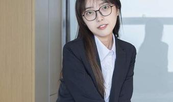 BoBoSocks袜啵啵 – 芝士拖鞋写真集：一双鞋子的逆袭，分享另类风格！