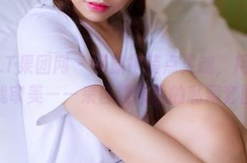 GIRLT果团网 – 用旗袍装点灵魂，用写真挑战审美——来自裴希西的私藏套图。