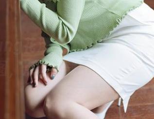 HuaYang花漾 – 沈蜜桃off和她的透明美图，点击下载让你端详个够！