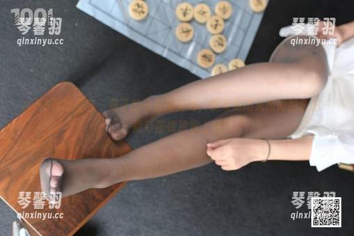 IESS异思趣向-美子 IESS异思趣向 - 美子的冬日阳光浴,原来是阳光和她的合拍——最新图库独家上线!