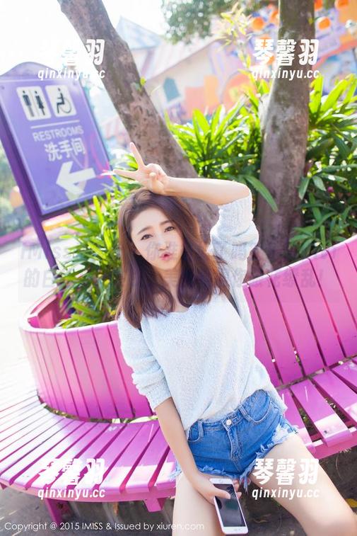 IMiss爱蜜社-乐薇Vivi IMiss爱蜜社 - 你准备好了吗?乐薇Vivi的白丝花式在线,美图看得你眼花缭乱!