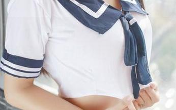 MFStar模范学院 – 想看Evelyn艾莉的短裙高清写真？别眨眼，火速下载直达你的心灵深处！
