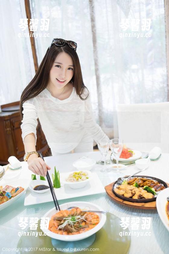 MiStar魅妍社 - 奶牛写真：SISY思带你游走于初夏的田野中