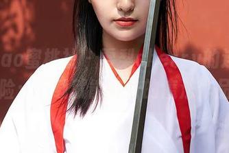 MiiTao蜜桃社 – 雪梨sherry的连体衣大冒险：下载就能变身的魔法作品集！