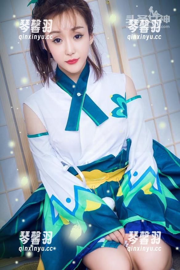 TouTiao头条女神-草莓酱 TouTiao头条女神 - 草莓酱的睡衣展示,等你来下载!真的不简单