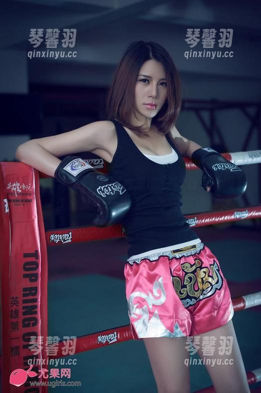 UGirls尤果网-霓梓心 UGirls尤果网 - 照片里的霓梓心,礼服竟然把我这个路人萌化了,不得不点个赞!