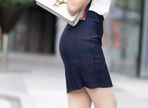XIAOYU语画界 – 爱情？友情？林乐一图集的新剧情，一切皆有可能！