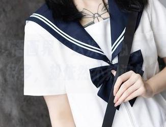 XIAOYU语画界 – 这次梦心月油亮写真，想了很多，却依然不知该如何形容