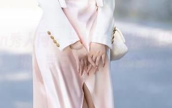 Xiuren秀人网 – 当Mina米娜婚纱遇上壁纸，岂曰无衣，挨个拍