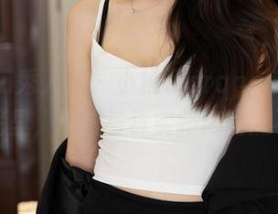 Xiuren秀人网 – 小橘子orange在这套比基尼里，原图与真实距离竟然不远！