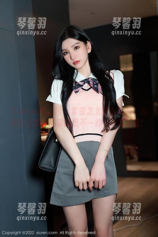 Xiuren秀人网-心妍公主 Xiuren秀人网 - 套装怎么这么带感?心妍公主的作品集就是不一样,赶紧下载!