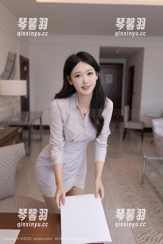 Xiuren秀人网-焦糖可可 Xiuren秀人网 - 焦糖可可携网袜归来,让我们聊聊这“织”的诱惑!