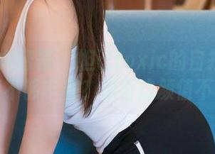 YouMi尤蜜荟 – 妲己toxic的自拍：谁说资源不够丰富？你看这颜值不够？
