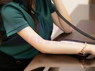 YouMi尤蜜荟 – 樱小白baby的短裙之旅，最新图包好像在说些什么…