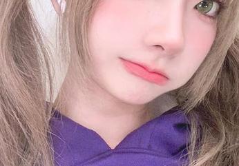 Wendy网袜定制：打造独一无二、只有你能穿的风格！
