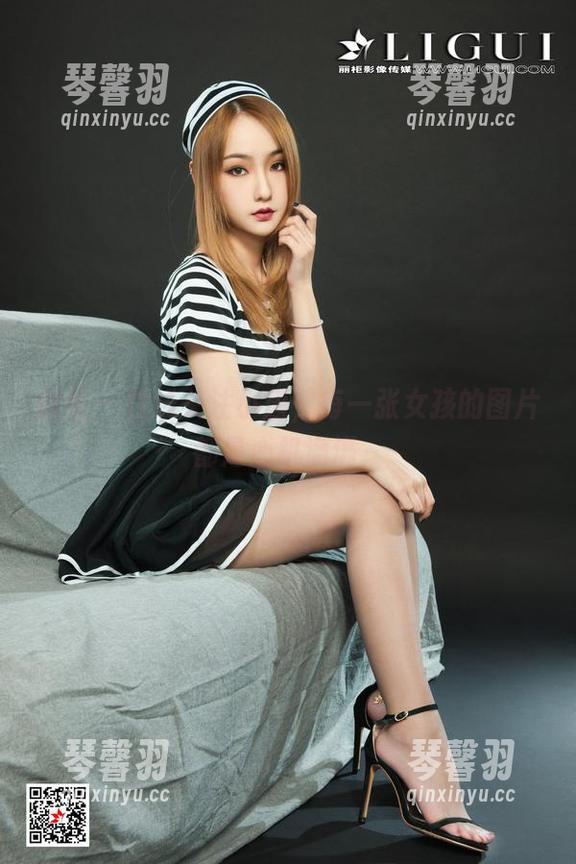 丽柜-小唐 丽柜 - 在线关注小唐,每一张女孩的图片都是心机满满~
