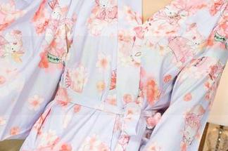 克拉女神 – 来看看，佳莹的“姐姐图包”，不就是爱玩的样子吗？