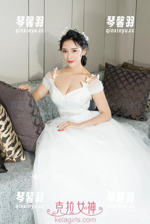 克拉女神-周迪 克拉女神 - 更新你的wardrobewishlist:周迪与他的经典白衬衫写真集!