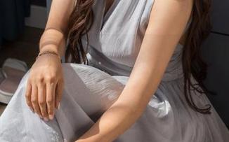 克拉女神 – 最新套图亮相，汤怡用豹纹迷得一批又一批，你怎么看？