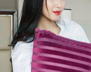克拉女神 – 薇薇的花嫁写真！完全没收！不过，免费总是好事吧？