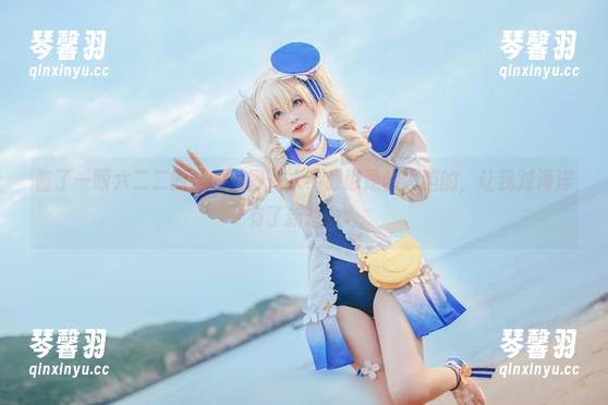 六二二同学 瞥了一眼六二二同学的美图,水手服也是够大胆的,让我对海洋有了新想象。