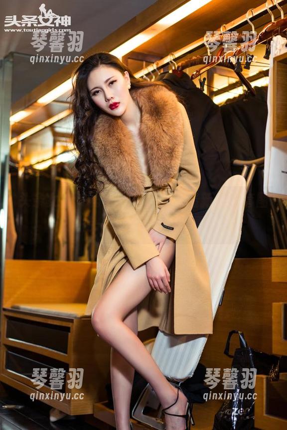 头条女神 - 再来一波，王竹最新黑色套图，期待一个惊喜（或者雷）！
