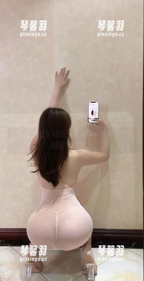 奶宝妹纸 微密圈 - 奶宝妹纸的紫色梦:一幅值得不停翻看的图片
