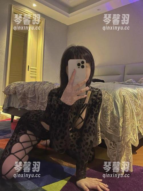 宋昱欣 微密圈 - 所以说,私房图集里的宋昱欣和死库水关系匪浅?