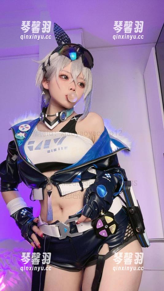 小瑶幺幺 小瑶幺幺的新图集,谁说美足不需要点小奢华?