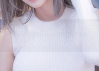 小鹿鹿shika与毛衣，这样的搭配，图片合集轻松让你瞪大眼睛