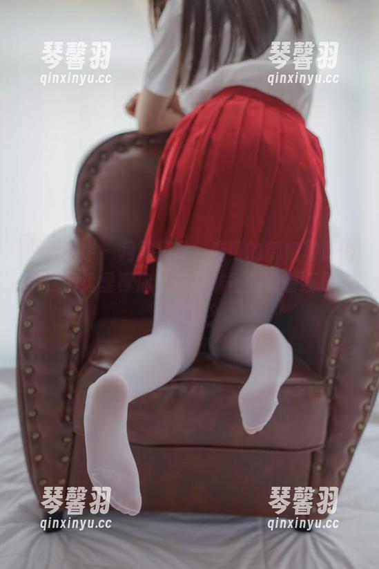 少女秩序-鹿可 少女秩序 - 月黑风高,鹿可的御姐写真悄悄在网盘里等你,你是准备先观看还是先收藏呢?