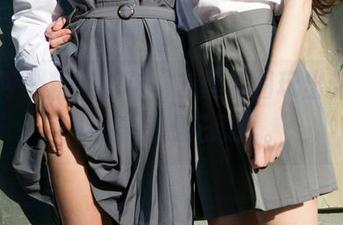 尤果网 – 精选萌萌，灰丝套图玩出新花样，看得我眼花缭乱。