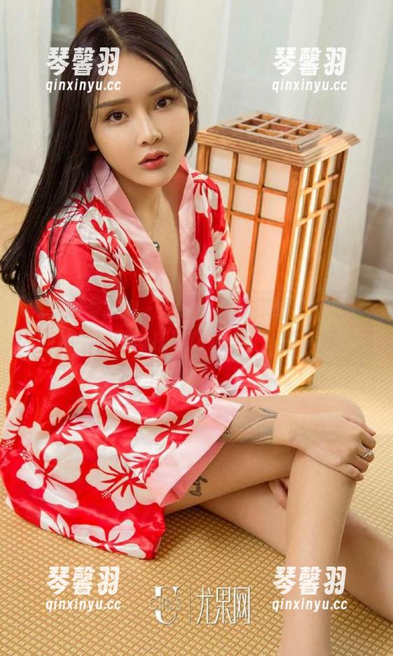 尤果网爱尤物 - 在线！不服来战，小卷卷老师的美腿再打破你对“腿”的认知！