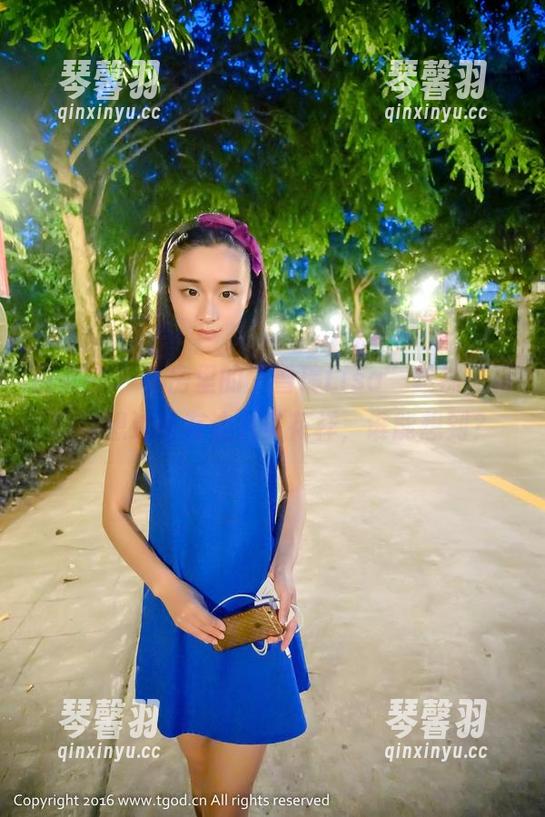 推女神-雪瑞Lisa 推女神 - 私房里的“雪瑞Lisa”丝袜,真的没想过会有这么多花样,谁能想到?