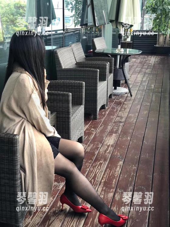 无敌哒小姨妈 微密圈 - 无敌哒小姨妈最新写真,怎么能把少女感做得这么恰到好处?
