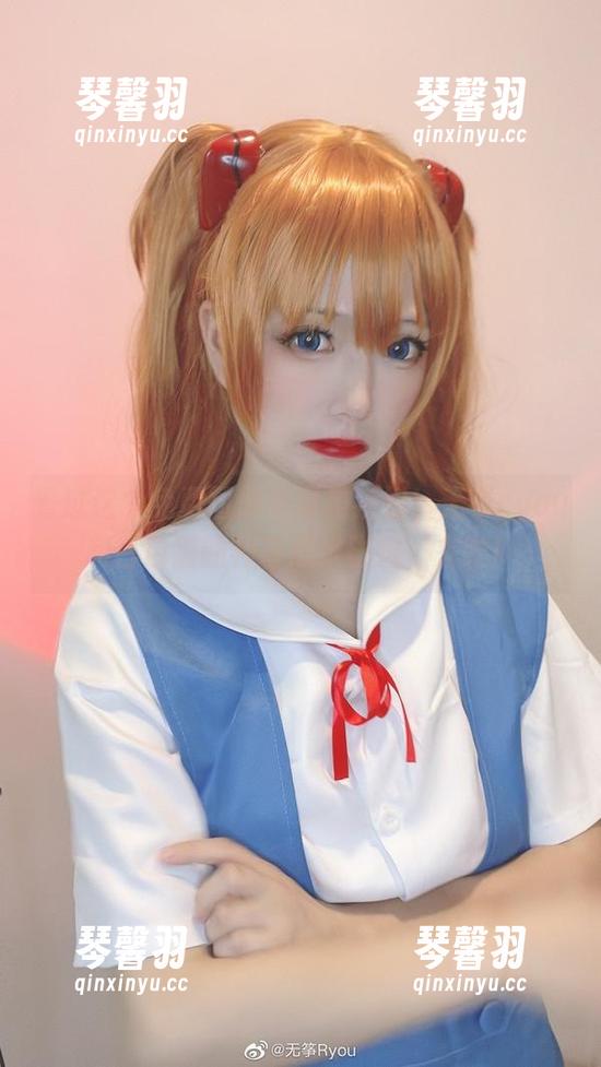 无筝ryou 看过这个免费图册才算是猫奴!无筝ryou和白色猫的神奇思维碰撞,来啦!
