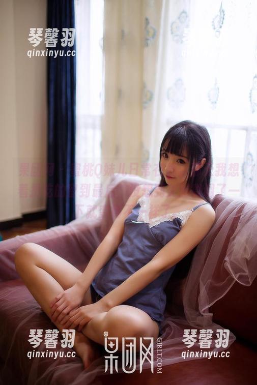 果团网-蜜桃Q妹儿 果团网 - 蜜桃Q妹儿日常在线:那天我想着把吃的留到最后,没想到美图微调了一下就变得不一样了。