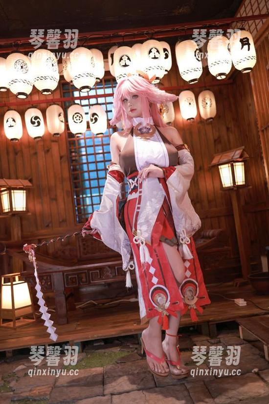 桜满三时 桜满三时的原图让我思考,什么样的花嫁才能这么唯美又带点小伤感?