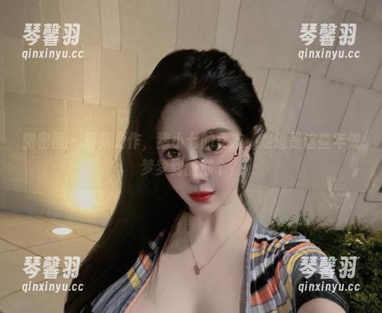 猪小七 微密圈 - 最新力作,猪小七的女友,难道是这些年做梦梦到的那个?