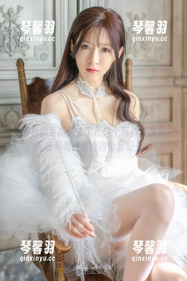 王羽杉 王羽杉的更新又来了!这个写真集真是把喜感和美貌结合得恰到好处。