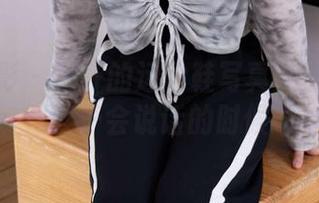 甜予摄影 – 齐齐的运动鞋写真：当你发现鞋子会说话的时候