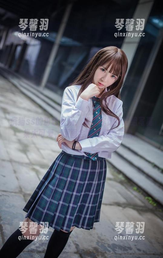 疯猫ss 疯猫ss的粉色居所:如果你觉得这组写真集太可爱,原图会颠覆你的想象。