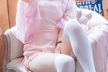 在蓝调浴缸里，疯猫ss带你体验不同的下载乐趣！