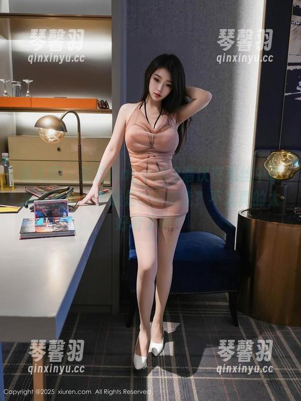 秀人网-lingyu69 秀人网 - 这位lingyu69潜伏在黑丝中的高清壁纸,难道是CIA精选?不过真的太好看了吧!