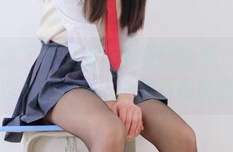 稚乖画册 – 赤西夜夜的在线时光，美图下的吉他少女让人心里小鹿乱撞！
