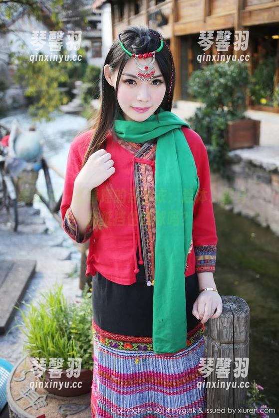 美媛馆-王馨瑶 美媛馆 - 王馨瑶的连体衣:连体、紧身,能抵挡住眼球吗?