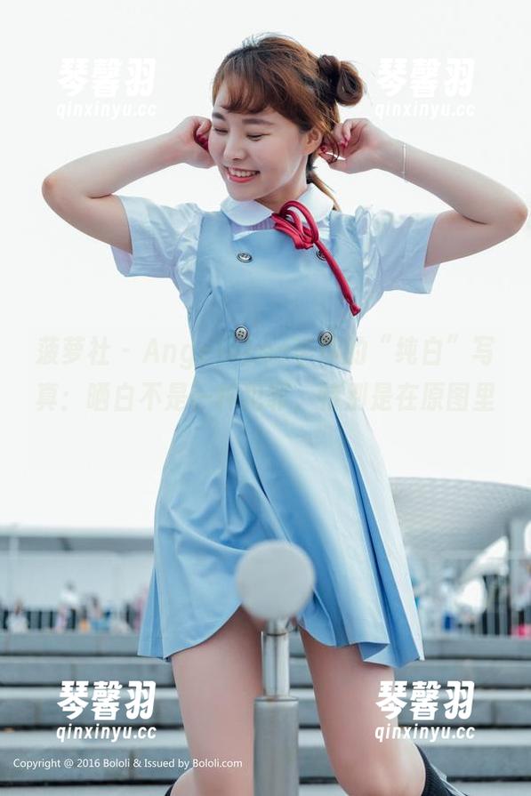 菠萝社 - AngelaLee李玲的“纯白”写真：晒白不是一种犯罪，特别是在原图里！