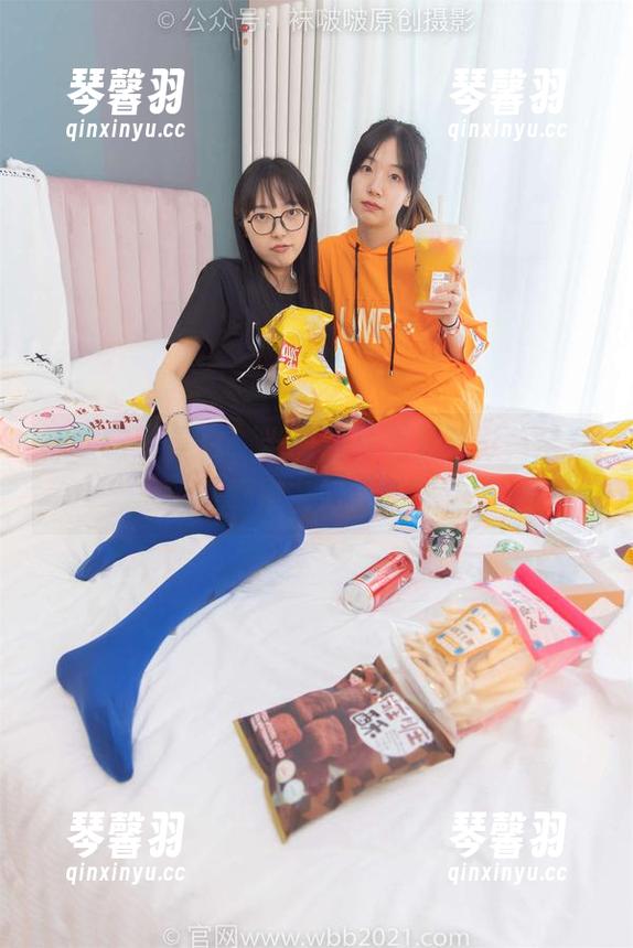 袜啵啵-甜甜圈 袜啵啵 - 黑白,当甜甜圈遇见暗影,全套下载准备好了吗?