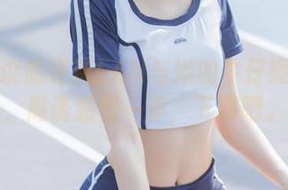 不可思议的许岚LAN与她的牛仔短裤写真，离诱惑仅一步，下载吧。