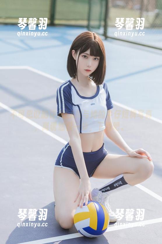 许岚LAN 不可思议的许岚LAN与她的牛仔短裤写真,离诱惑仅一步,下载吧。